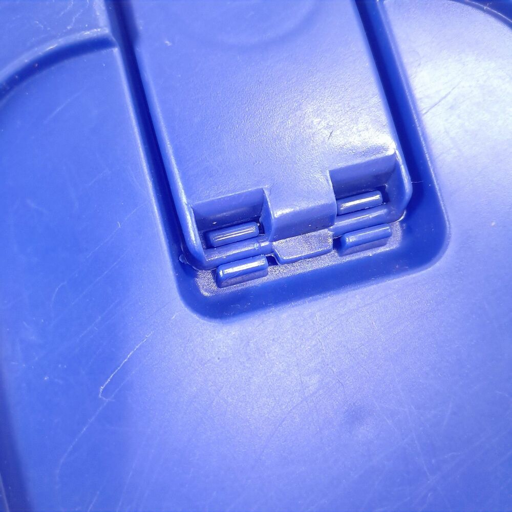 Sterilite Pitcher jug beverage drink Lid 450-n2c blue pour spout snap top PART - Picture 3 of 8